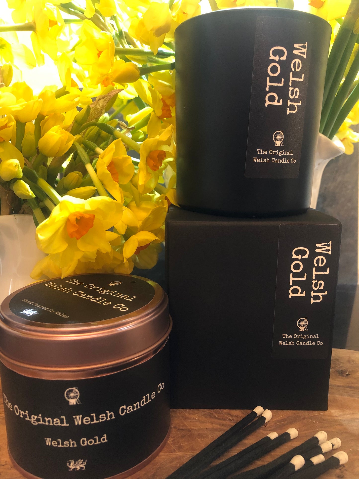 Welsh Gold Copper Tin soy candle scented with Honey & Tobacco