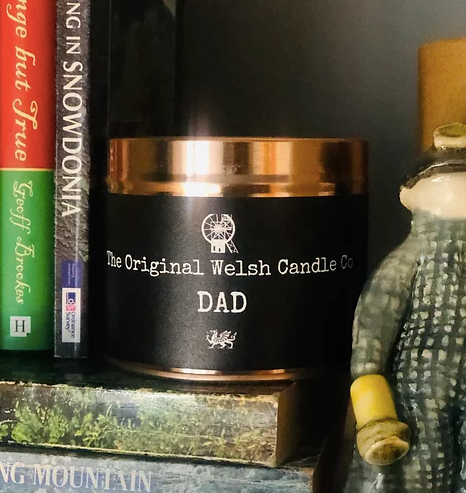 DAD copper tin soy candle - scented with Honey & Tobacco